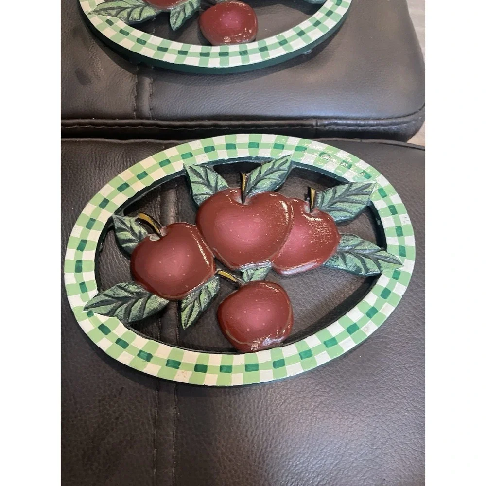 Apple Cast Iron RED APPLES w GREEN GINGHAM Trivet RETRO Oval